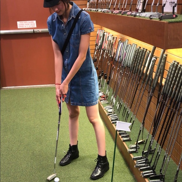 VINTAGE Tommy Hilfiger denim dress button front - Picture 4 of 4